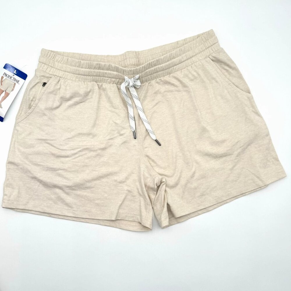 NEW Pacific Trail Women's Pull On Cozy Shorts Elastic Waist Zipped Pocket Beige